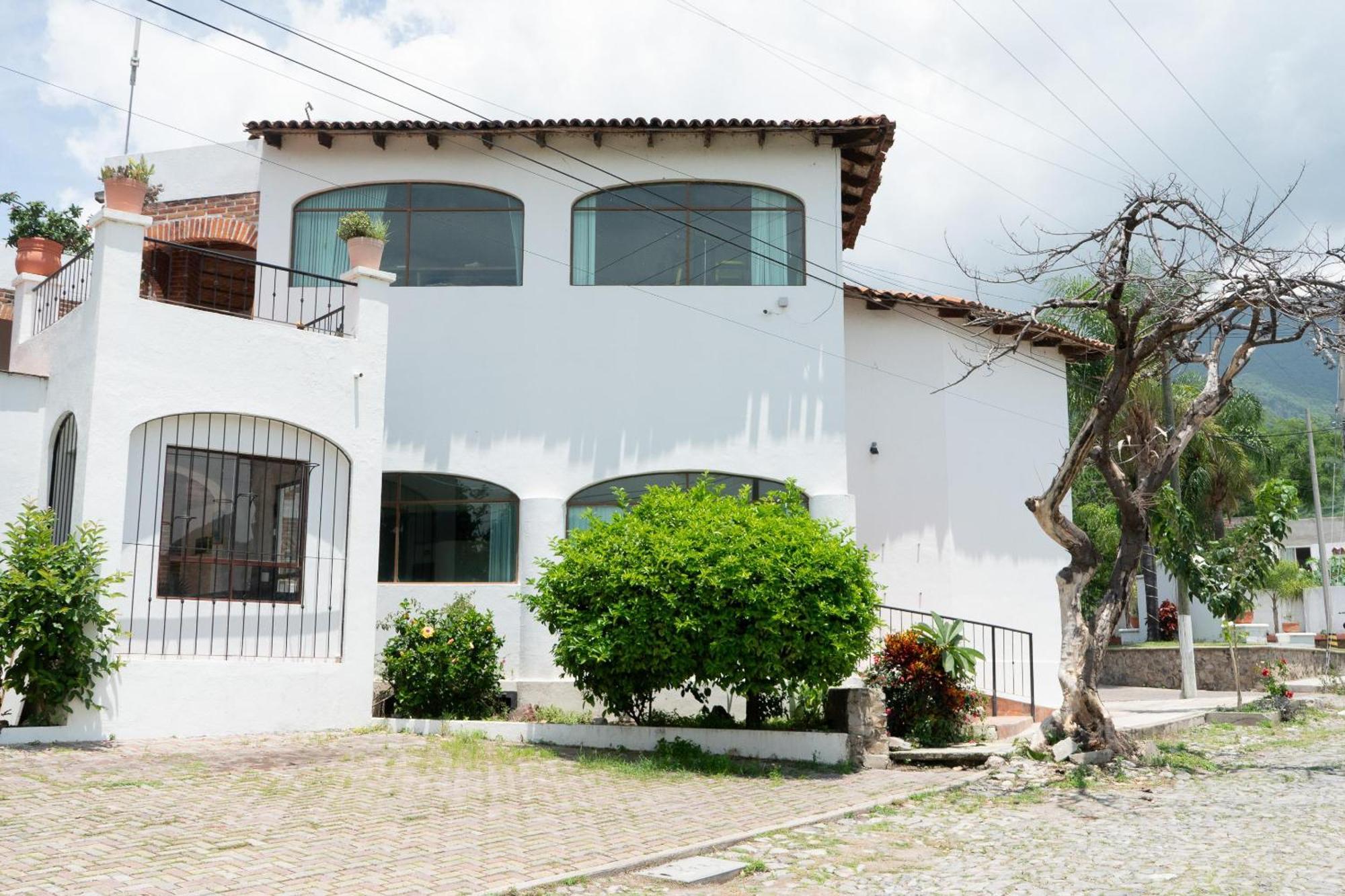 Capital O La Joya Del Lago Ajijic Kültér fotó